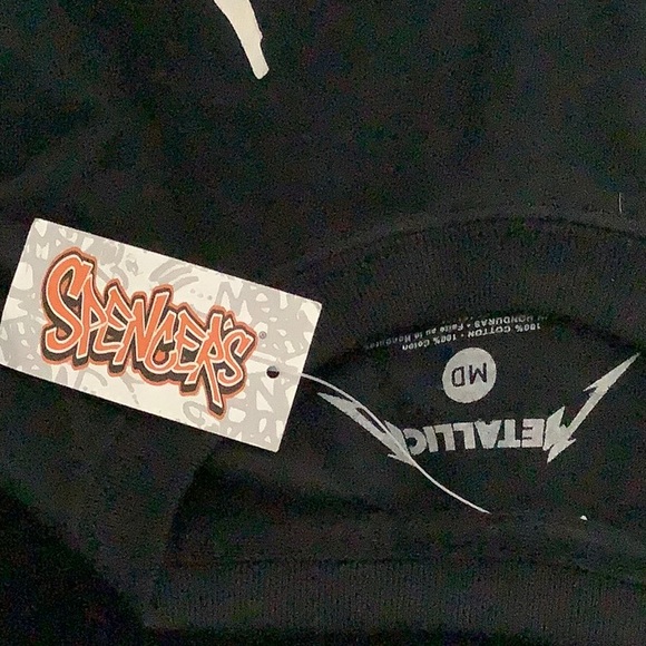 Spencer’s- Metallica band tee - Picture 4 of 5